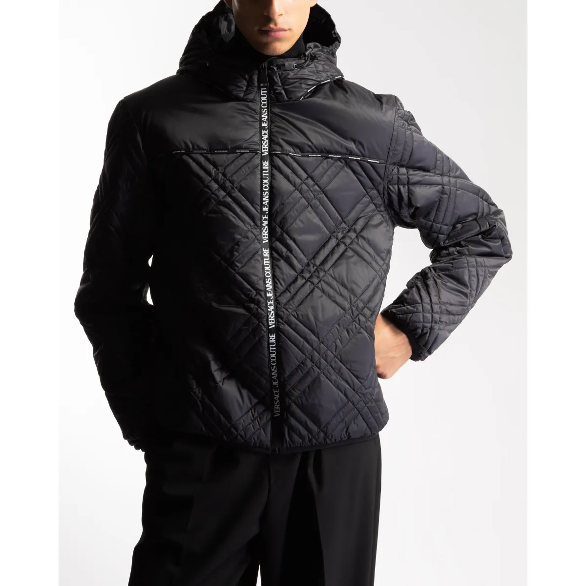 Abrigo Versace Jeans Couture 75GAUD03 Negro