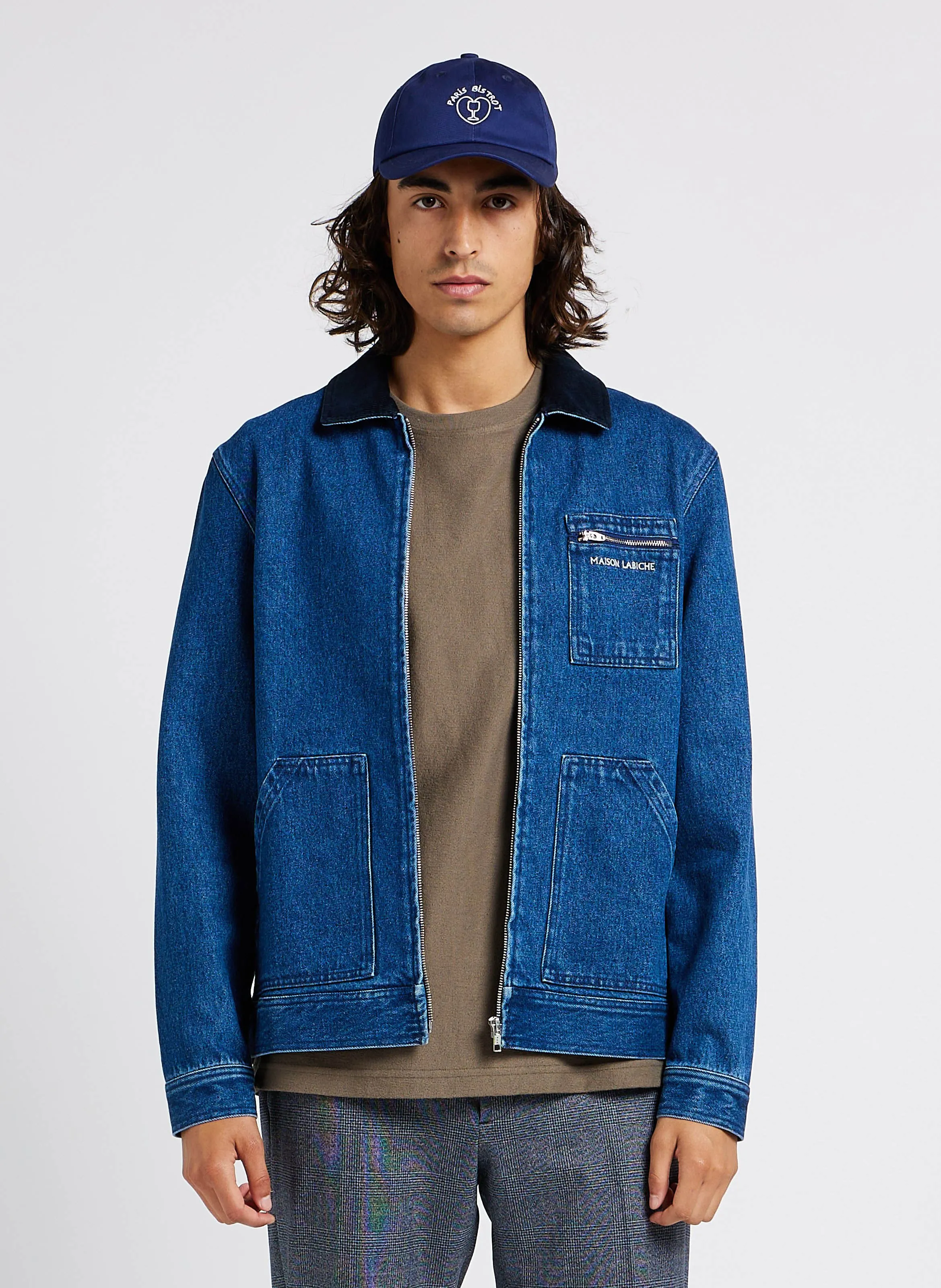 AUDIN MAISON LABICHE  CHAQUETA VAQUERA CON CUELLO DE TERCIOPELO EN VAQUEROS DESTENIDOS