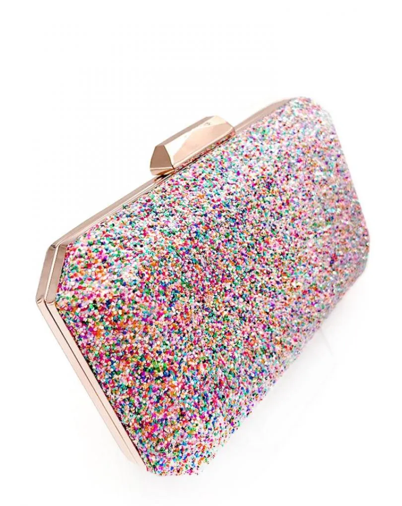 BOLSOS DE FIESTA COLORIDOS CON LOS QUE ESTARAS ESPECTACULAR