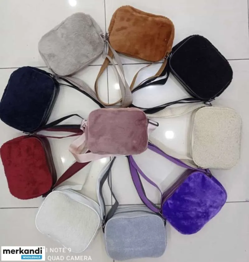 Bolsos de mujer para compras masivas en primera calidad.