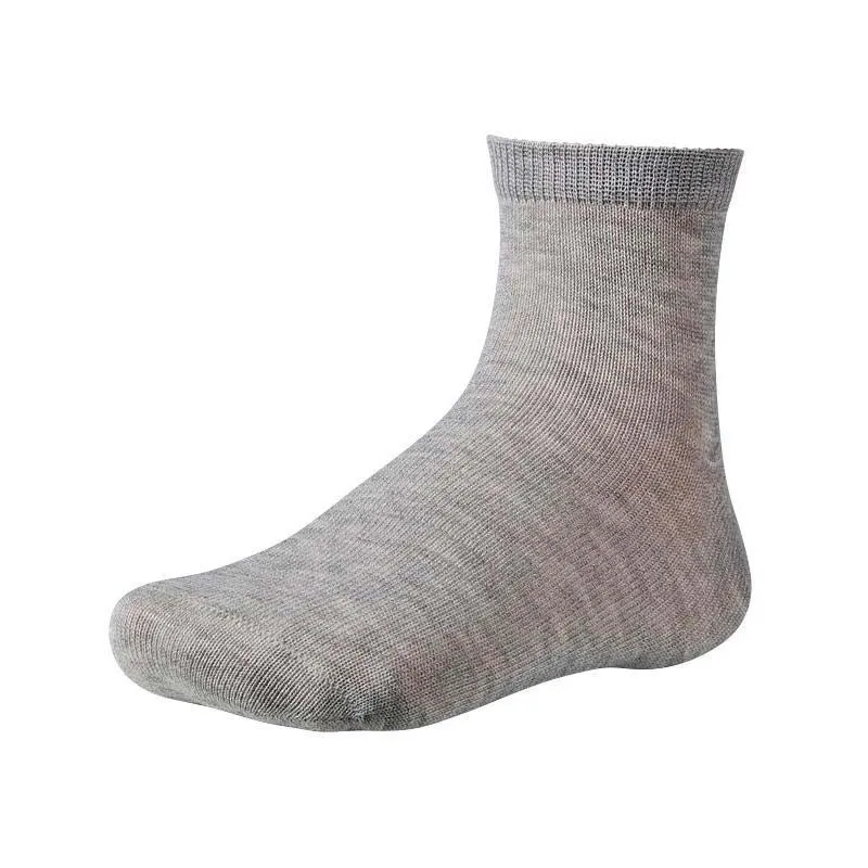 Calcetín infantil perlé beige de Ysabel Mora