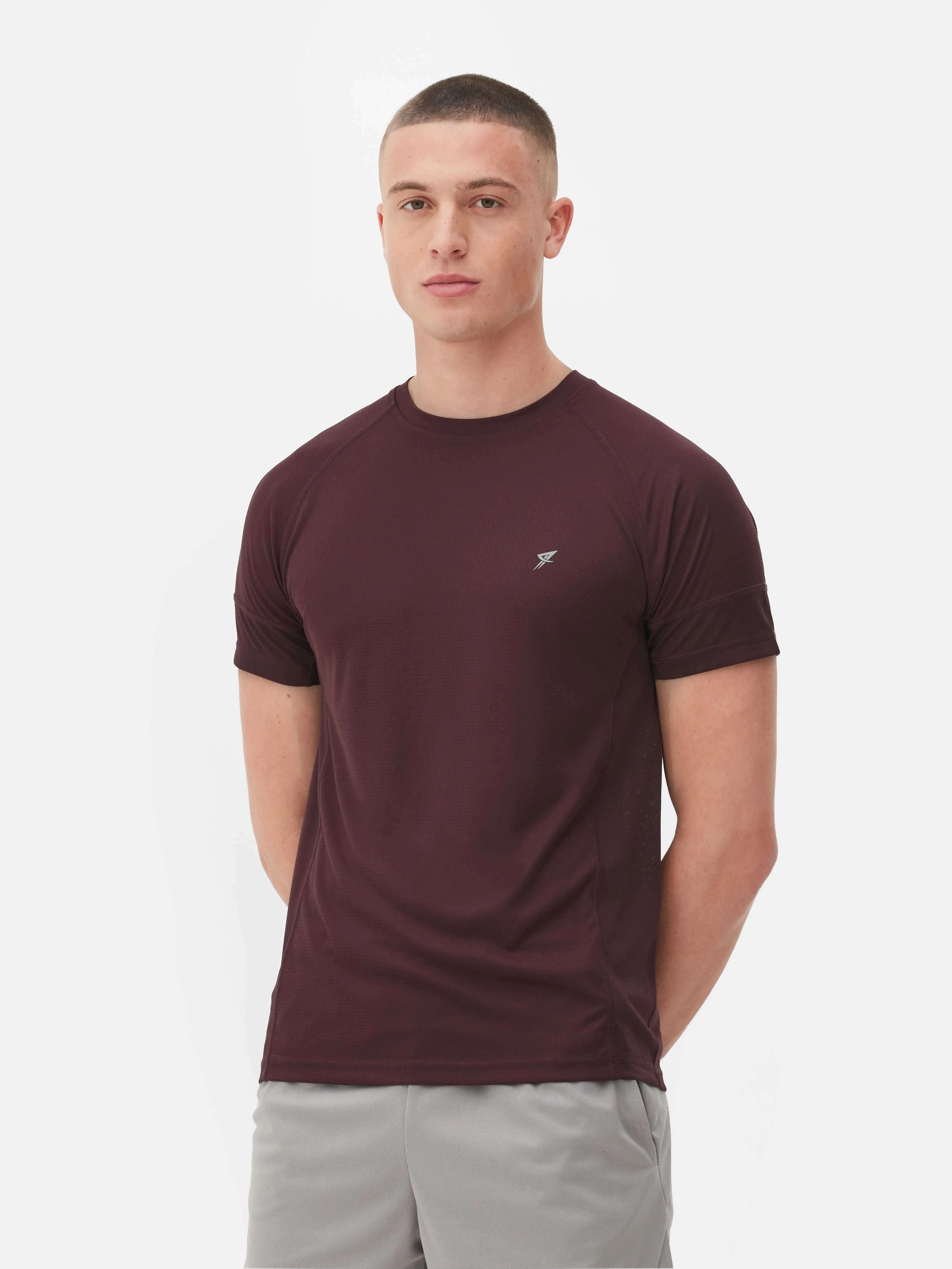 Camiseta de manga corta de alto rendimiento