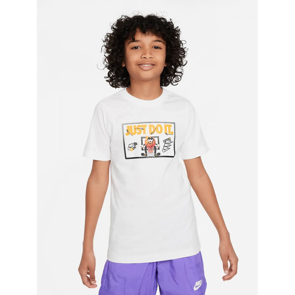 Camiseta Nike Sportswear Big Kids