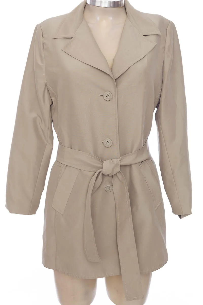CHAQUETA / ABRIGO COLOR BEIGE  CLOSEANDO