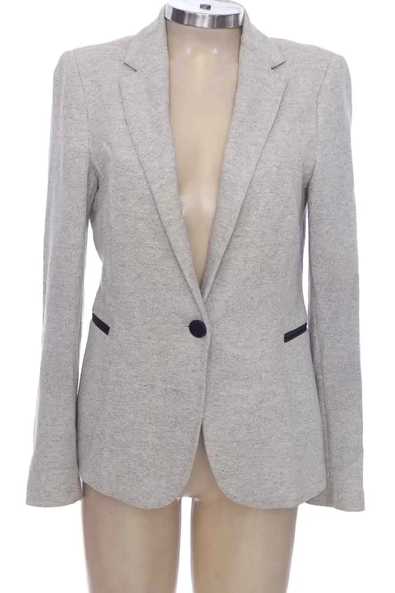 CHAQUETA / ABRIGO COLOR GRIS  ZARA