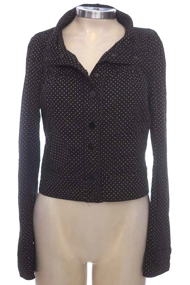 CHAQUETA / ABRIGO COLOR NEGRO  TRF