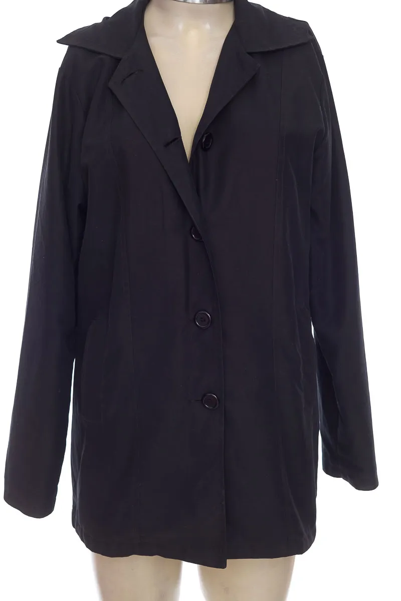CHAQUETA / ABRIGO COLOR NEGRO  XANDú