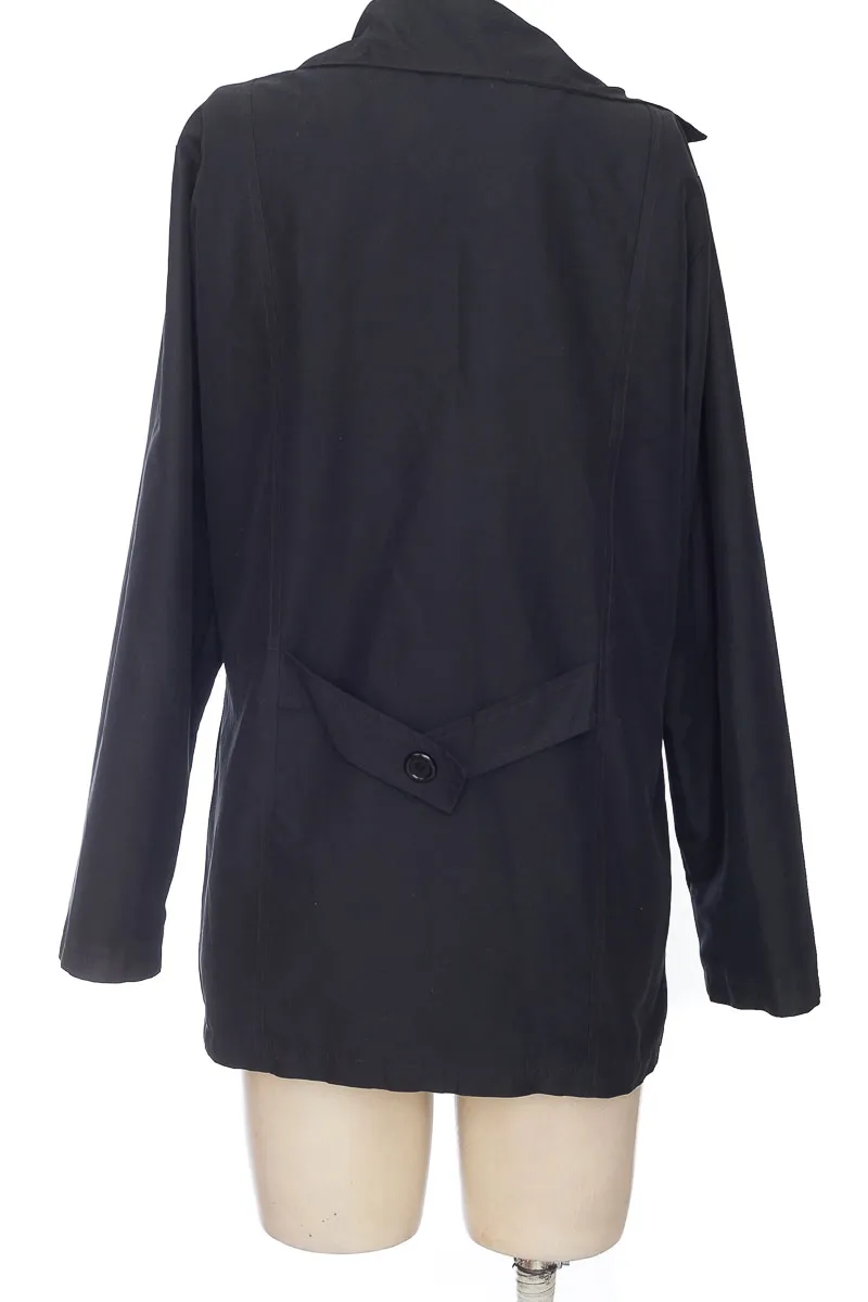 CHAQUETA / ABRIGO COLOR NEGRO  XANDú