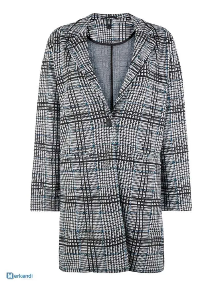 Chaquetas y abrigos mezcla de marcas