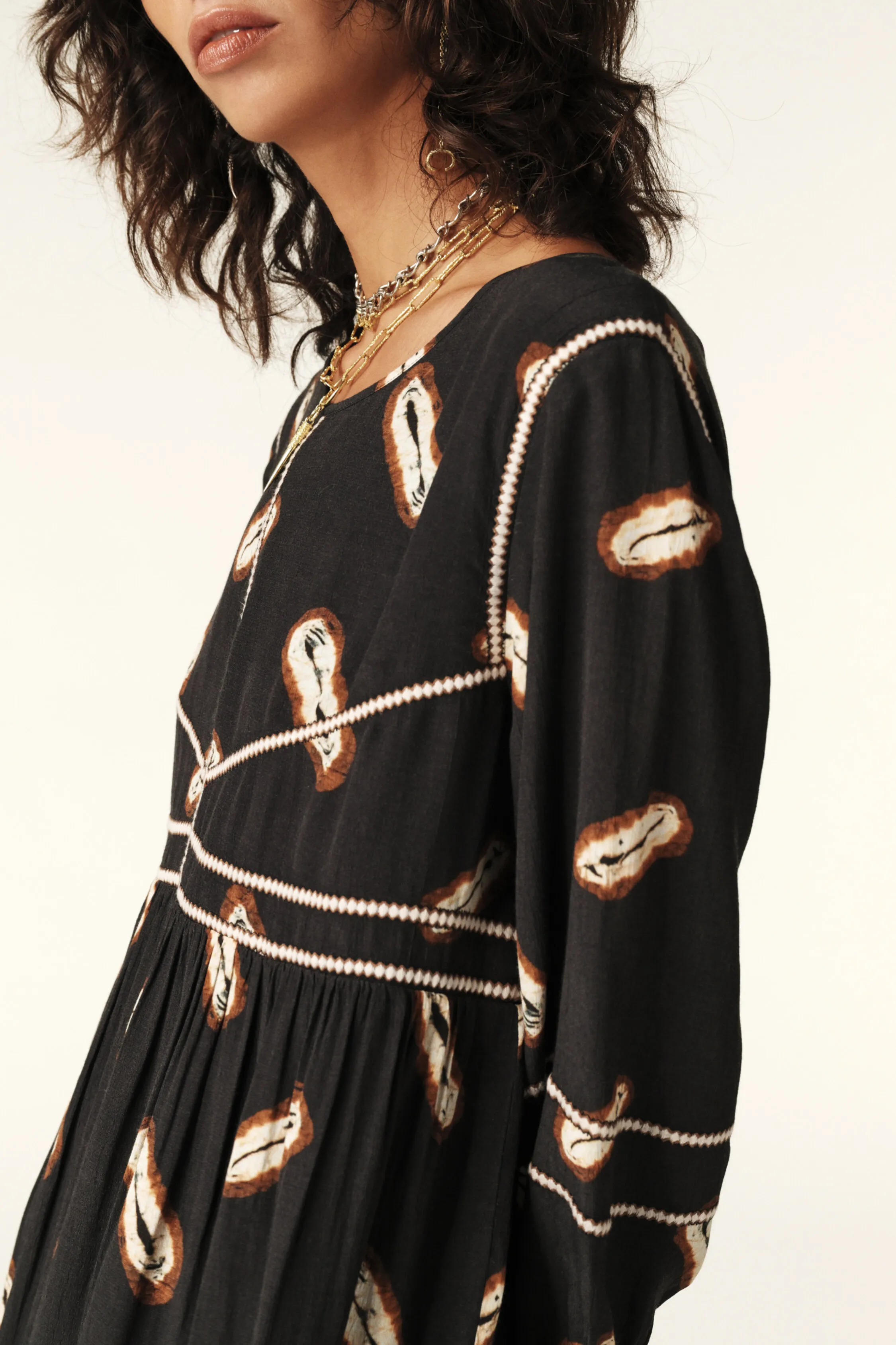 CRUJIENTE mini vestido bohemio