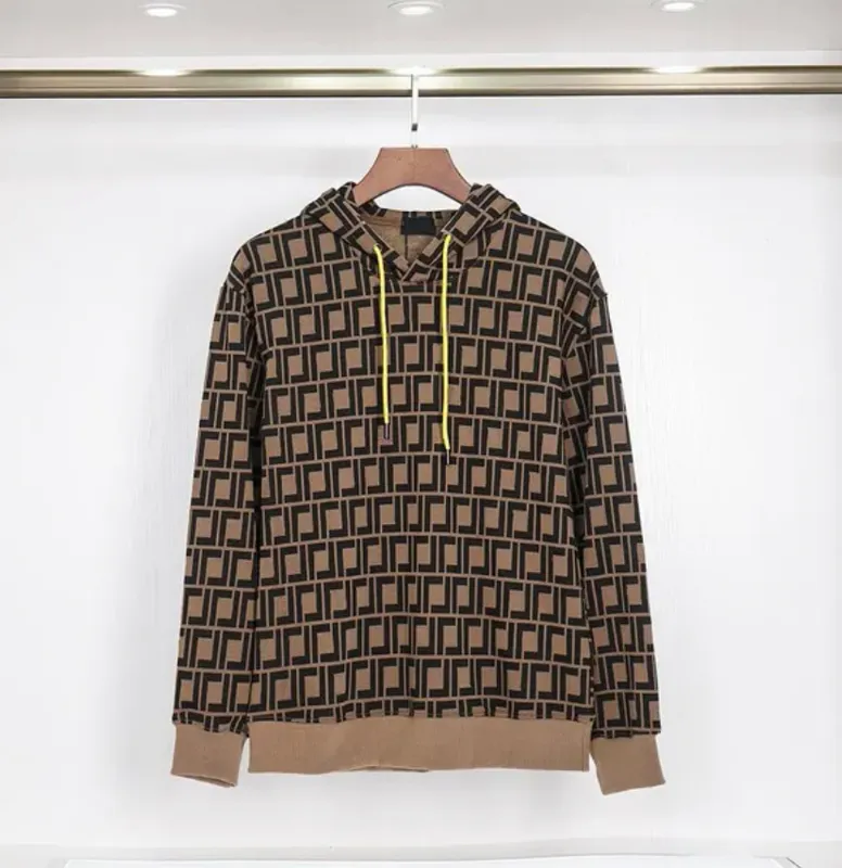 Diseñador para hombre con capucha en el pecho Insignia bordada logo Sudaderas con capucha para hombre Suéteres para mujer Sudade
