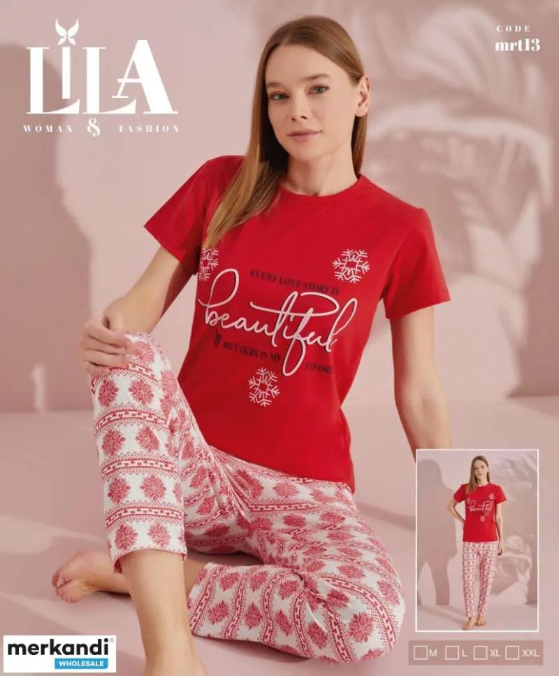 Explore nuestra selección de pijamas para mujer con una variedad de opciones de color y lencería para elegir.