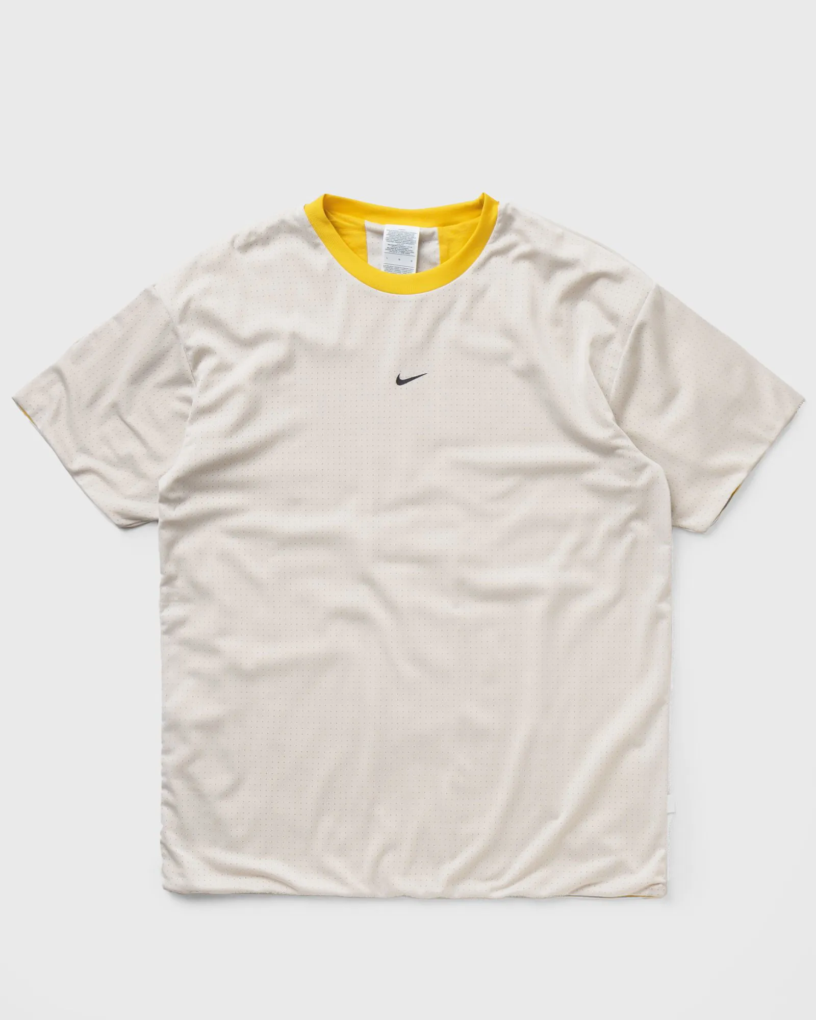 NIKE REVERSIBLE SHORTSLEEVE TOP