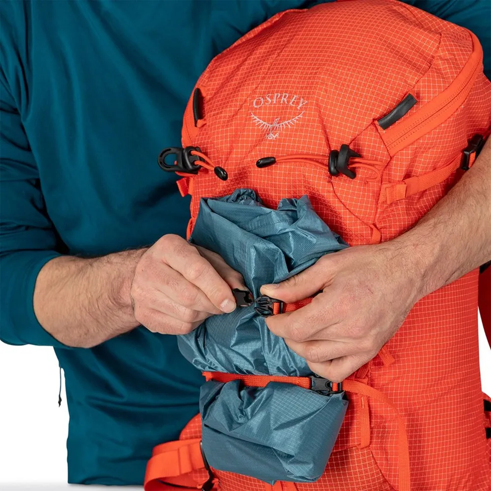 OSPREY MUTANT 22 MOCHILA  AW24