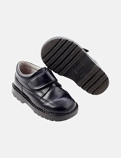 Piquinita Zapato azul marino velcro