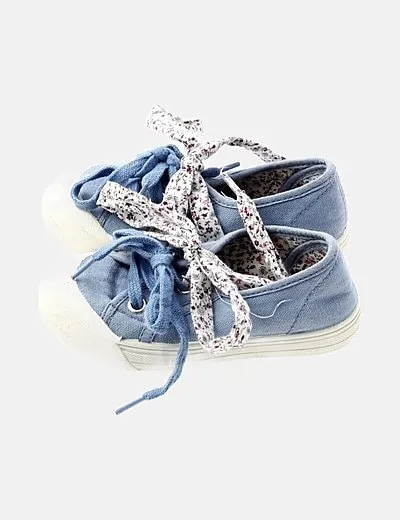 PISAMONAS Zapato azul detalle lazo