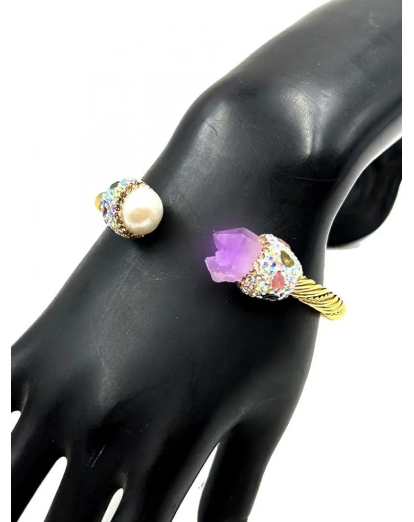PULSERAS DORADAS DECORADAS CON PERLA Y PIEDRA AMATISTA