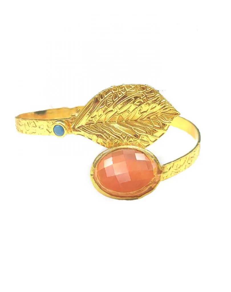 PULSERAS MUJER NARANJAS Y DORADAS CON HOJA DECORATIVA