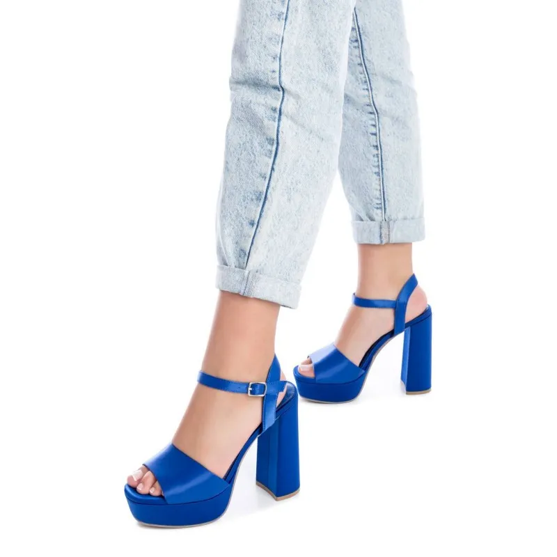 Sandalia de mujer XTI 141052 Azul