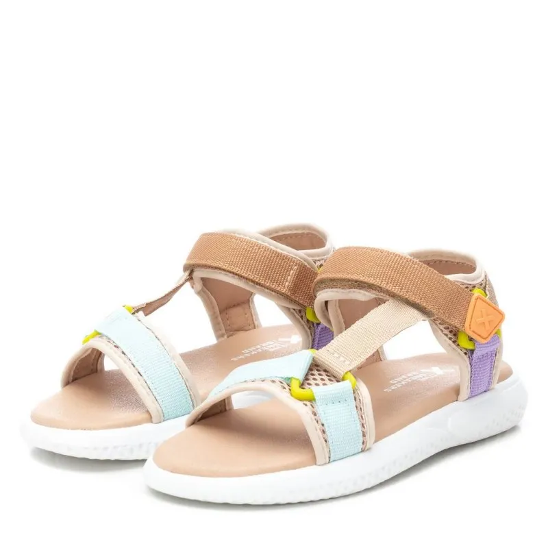 Sandalia de niña xti kid 150850 Beige