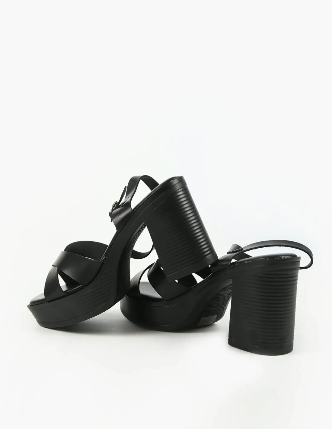 Sandalia negra | Rene