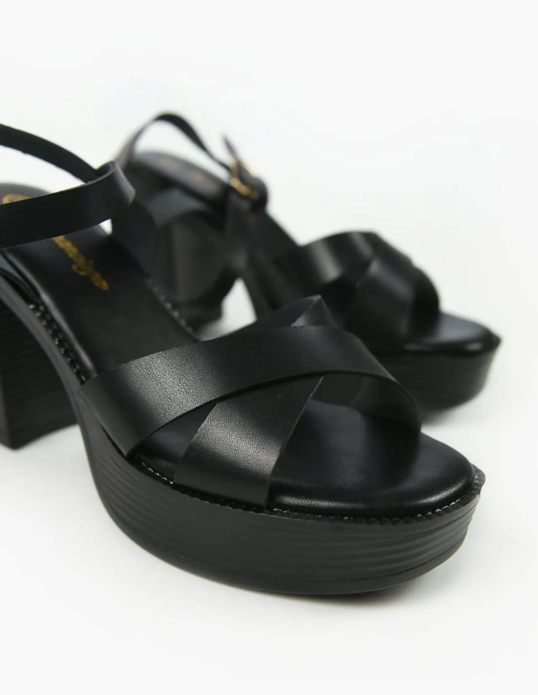Sandalia negra | Rene
