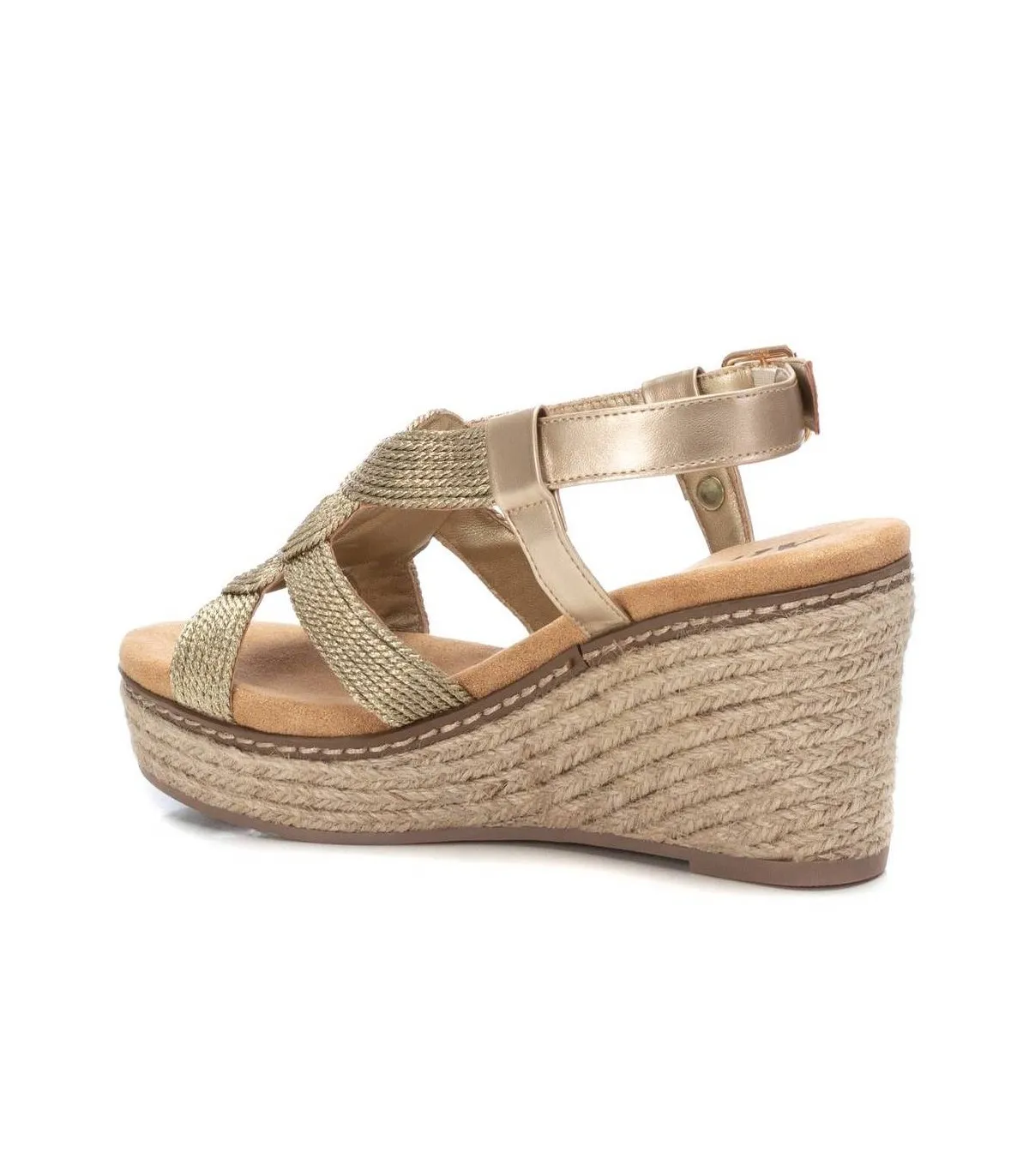 Sandalia para mujer en color oro