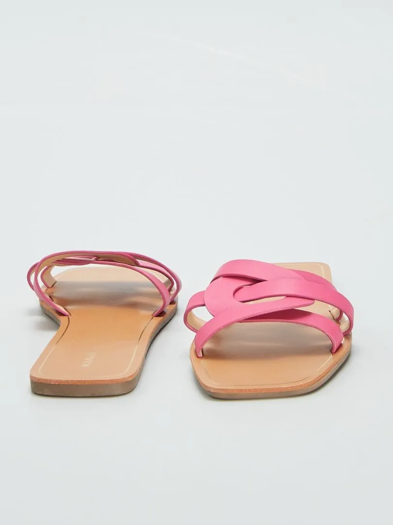 SANDALIAS CON TIRAS CRUZADAS  ROSA