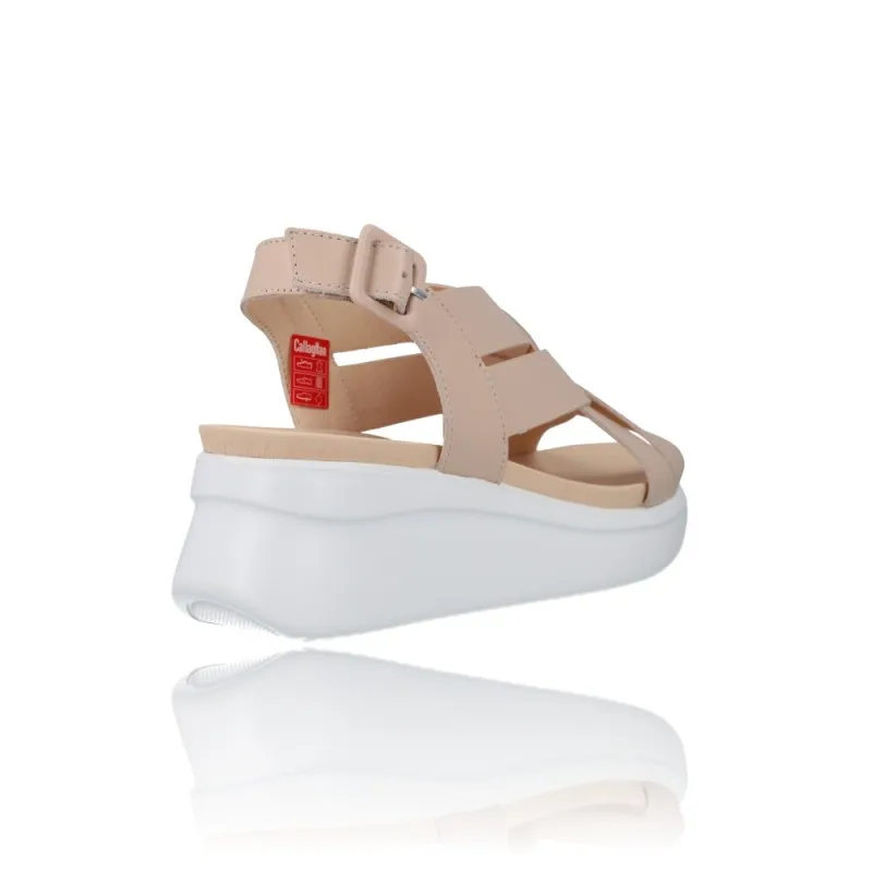 SANDALIAS PARA MUJER CALLAGHAN 29902 LLANA  ESTILO Y COMODIDAD