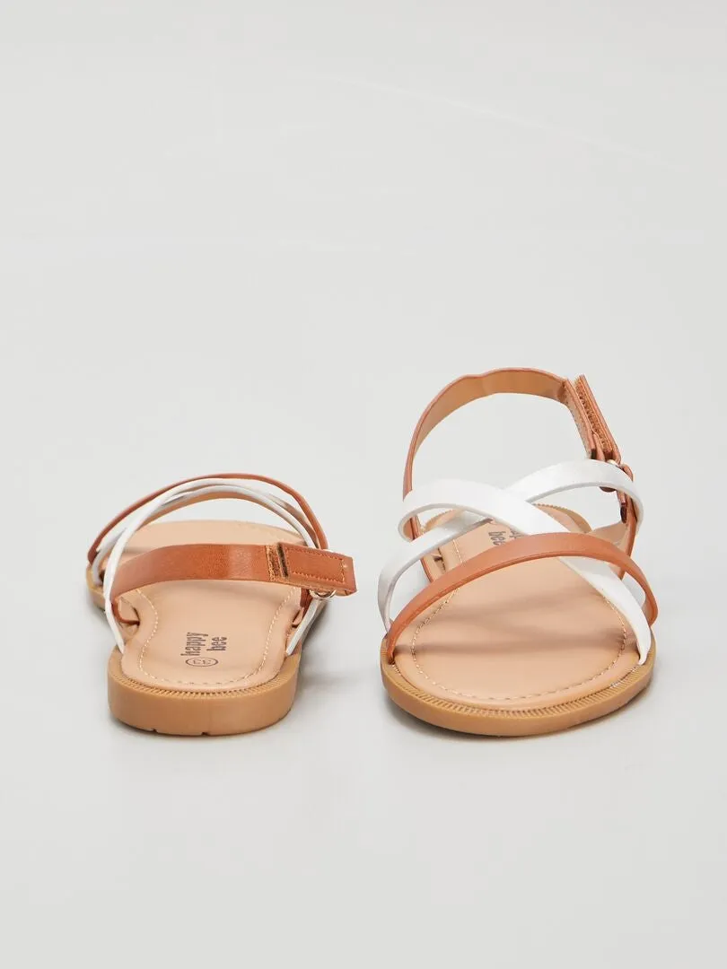 SANDALIAS PLANAS DE TIRAS  MARRON