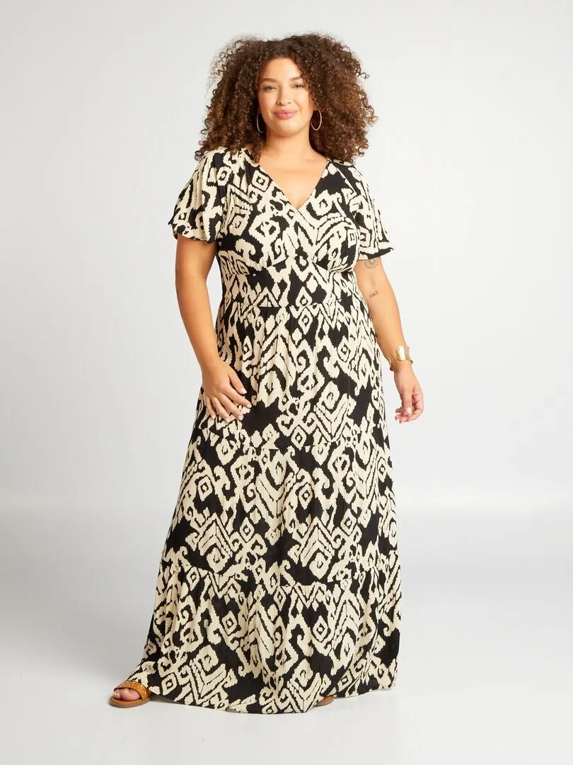 VESTIDO LARGO CON CUELLO DE PICO  NEGRO